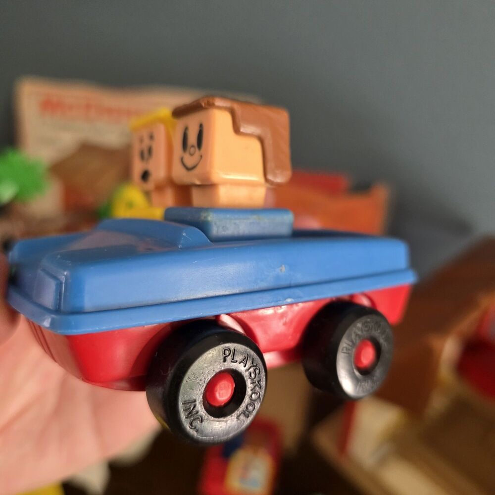 Vintage 1974 Playskool McDonalds Restaurant Familiar Places Play set Train Track - Picture 13 of 14